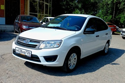 ВАЗ (LADA) Гранта лифтбек классик 8кл в аренду под выкуп в Бери Рули