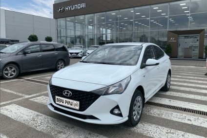 HYUNDAI Solaris в аренду под выкуп в Пятигорске