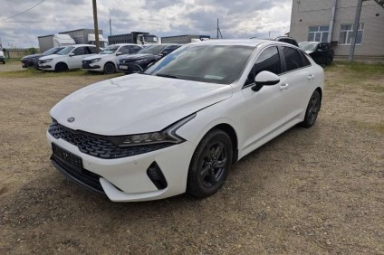 Kia K5 в аренду под выкуп в Пятигорске