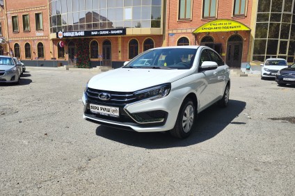 ВАЗ (LADA) Lada Vesta седан Life в аренду под выкуп в Пятигорске